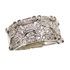 Ring 18 kt witgoud bezet met briljant geslepen diamantjes 0.23 ct.VS/H